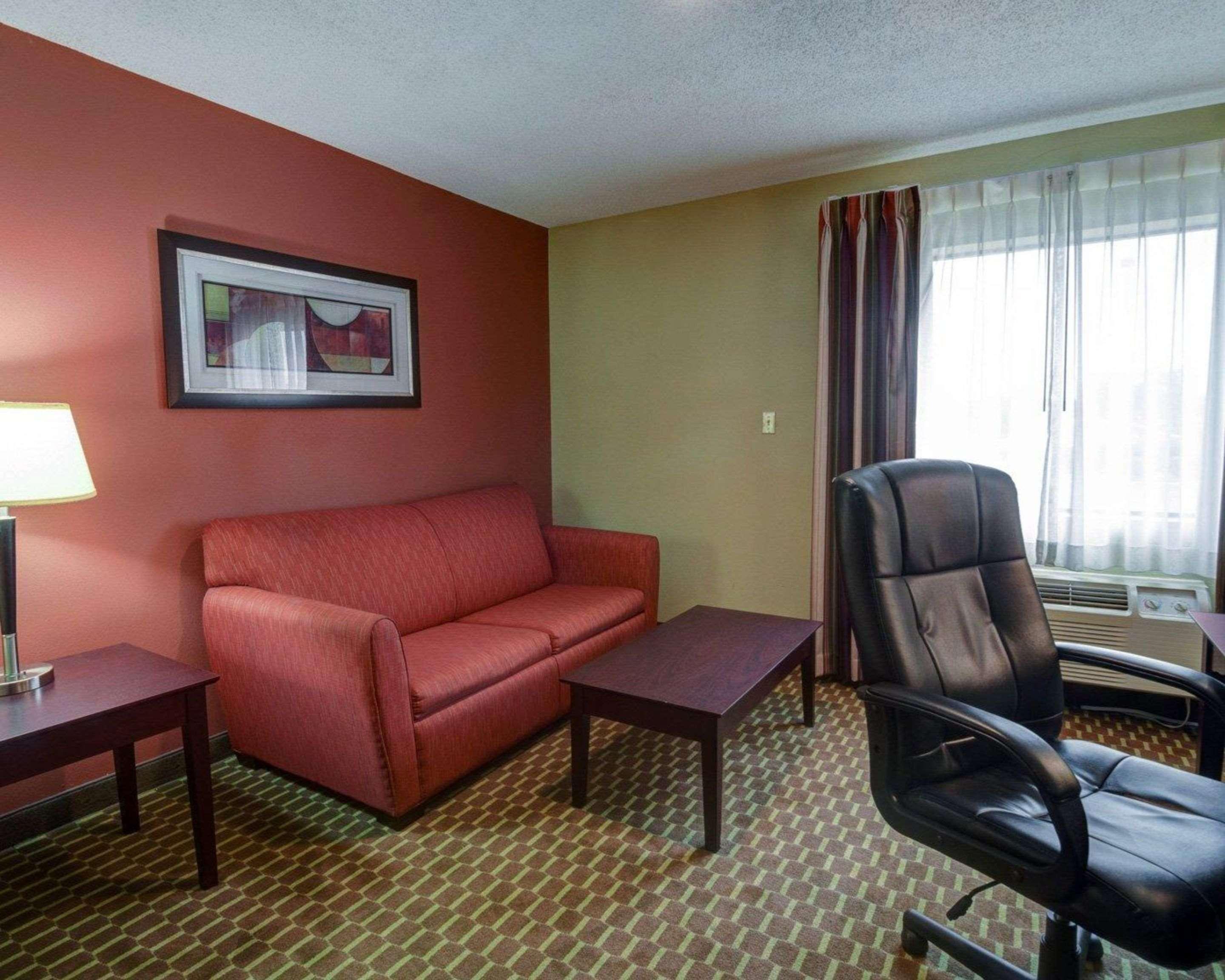 Quality Inn & Suites Pine Bluff Dış mekan fotoğraf